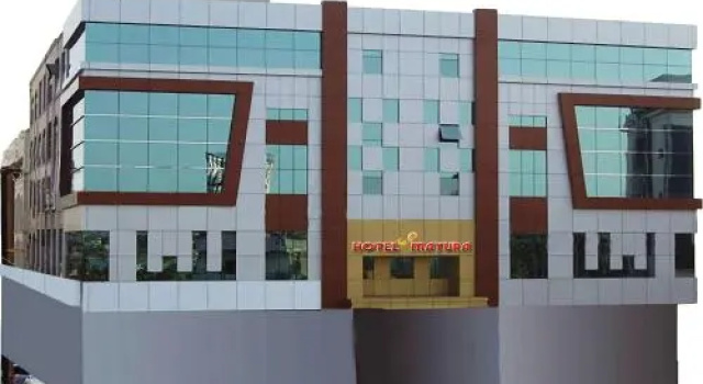 Hotel Mayura A/C, Забронировать Отель Визианагарам штат Андхра-Прадеш