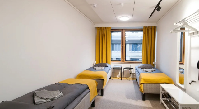 Aikatalo Hostel Helsinki, Забронировать Хостел Отели Хельсинки с парковкой, рядом с Станция метро Kamppi, Парковка