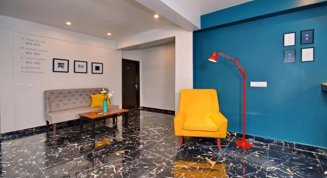 Silverkey Medanta Sec 38 By OYO Rooms, Забронировать Отель Гургаон 