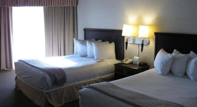 Clock Tower Resort and Conference Center - Rockford