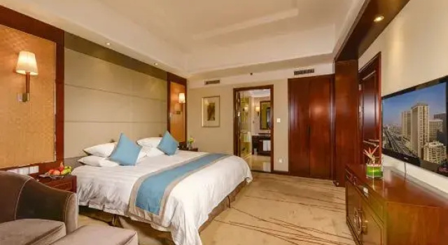 Люкс Executive New Century Hotel Hefei