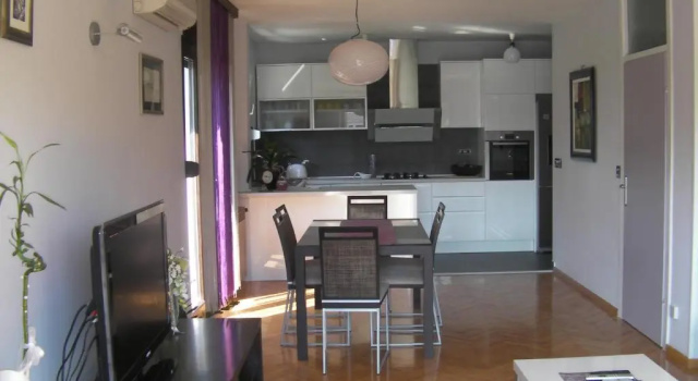 Апартаменты с 2 комнатами с балконом Apartments Babin
