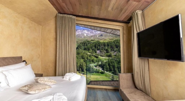 Bergman Mountain Hotel, Забронировать Отель Отели Червиния с парковкой, Парковка