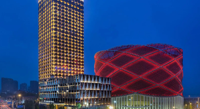 Номер Deluxe Wanda Reign Wuhan