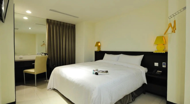 Двухместный номер Luxury 安可旅店 Bravo Hotel