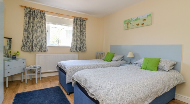 1 Pines Farm Cottages, Забронировать Фермерский дом Тадкастер Северный Йоркшир