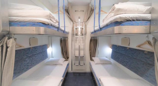 Кровать в общем номере Train Hostel HOKUTOSEI