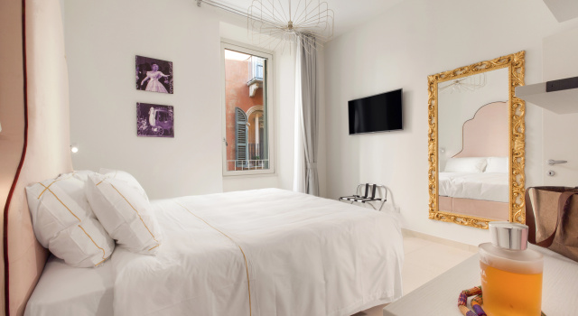 Opera Suites, Забронировать Отель Верона Венето, рядом с Castelvecchio Bridge