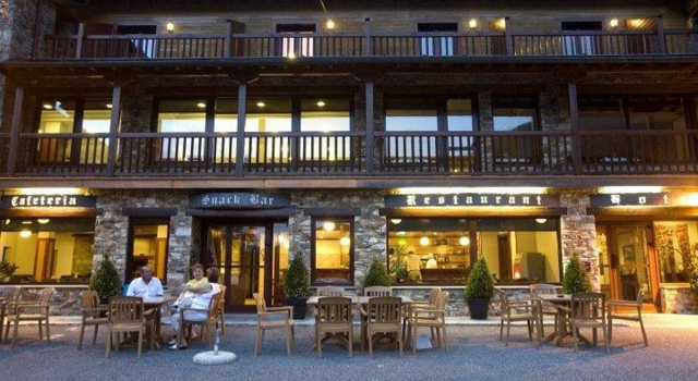 Hotel & Spa Niunit, Book Ferieresort El Serrat Vallnord Ski Resort