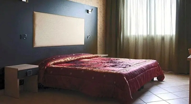 Двухместный номер Standard Airone Hotel