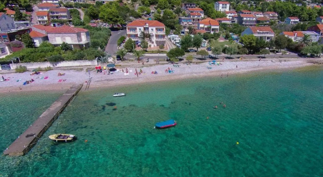 Apartments Villa Iva, Varaa Huoneisto Orebic Pelješac