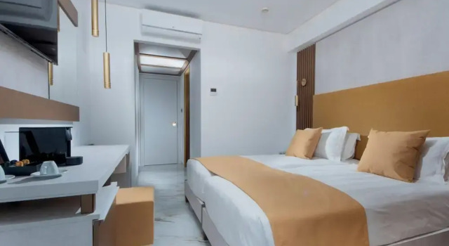 Двухместный номер Standard с балконом и с видом на город Rhodos Horizon Boutique