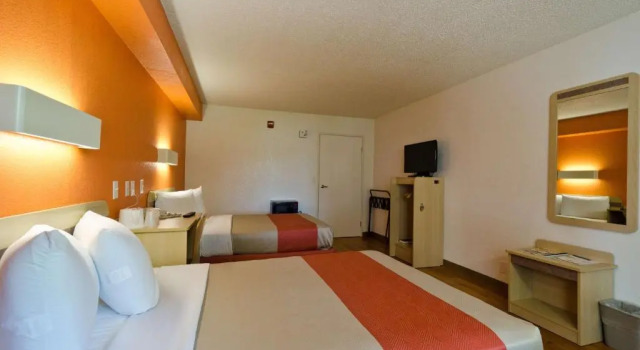 Четырёхместный номер Deluxe Motel 6-Frederick, MD - Fort Detrick