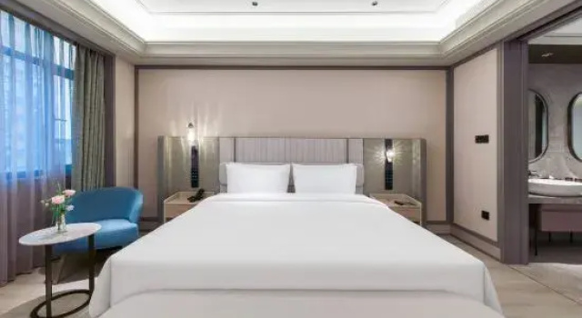 Люкс Premium Mercure Yancheng Funing