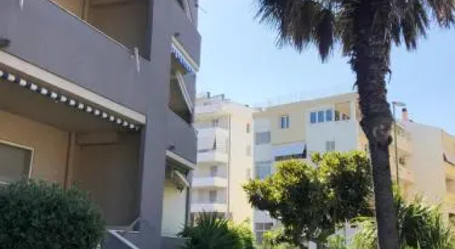 Alghero Charming Apartments, Steps from the beach, Забронировать Отель Альгеро Sardinia North