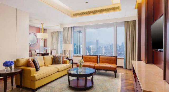 Двухместный люкс Club Lounge Access Large c 1 комнатой The Ritz-Carlton, Shenzhen