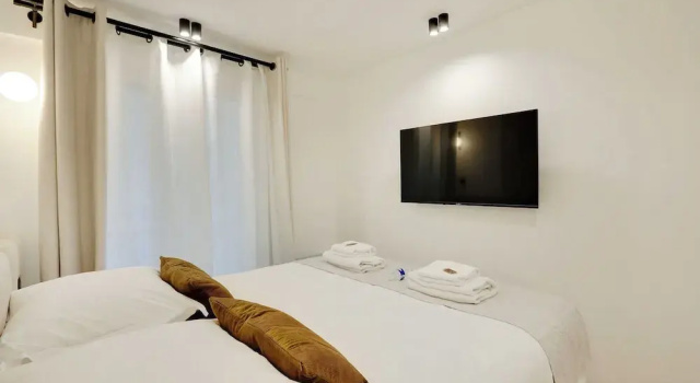 Stunning Apartment -2br/6p- Grand Rex, Забронировать Апартаменты/квартира Париж Иль-де-Франс, рядом с Этьен Марсель