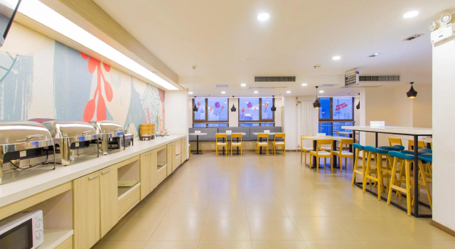Hanting Hotel Xi'an Xijing Hospital Tonghuamen Metro Station, Забронировать Отель Сиань Шэньси