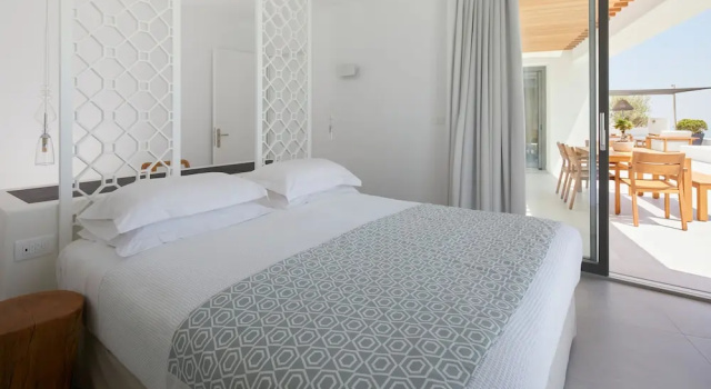 Вилла Premium c 1 комнатой с видом на море Kamini Santorini Luxury Villas