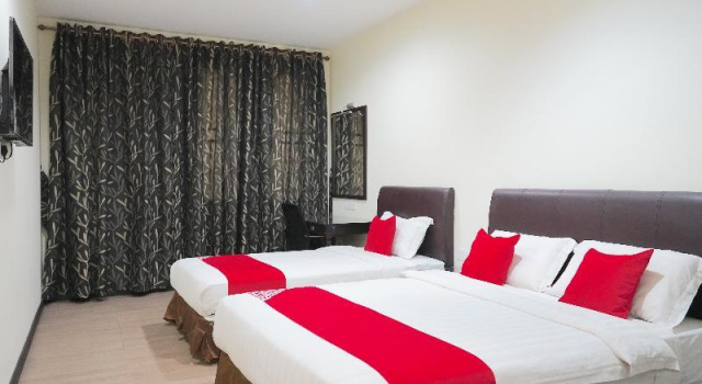 Люкс Hotel O Utama Inn