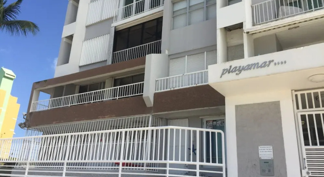 Playa Mar Beach Front Apartment, Забронировать Апартаменты/квартира Отели Каролины с парковкой, Парковка