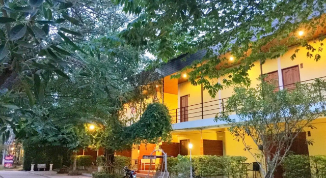 Wanarom Resort