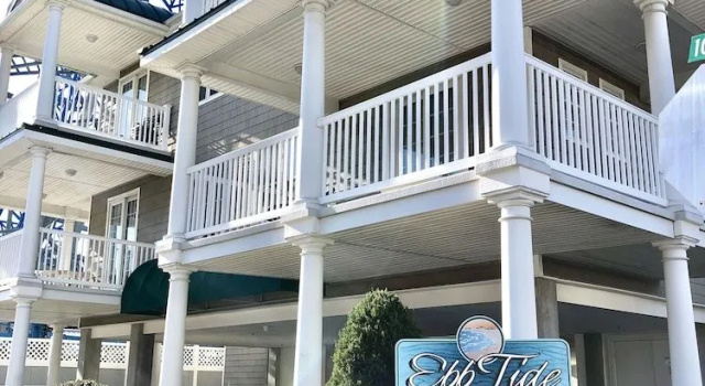Ebb Tide Suites, Забронировать Апарт-отель Отели Оушен-Сити с бассейном, рядом с Gillian's Wonderland Pier, Бассейн
