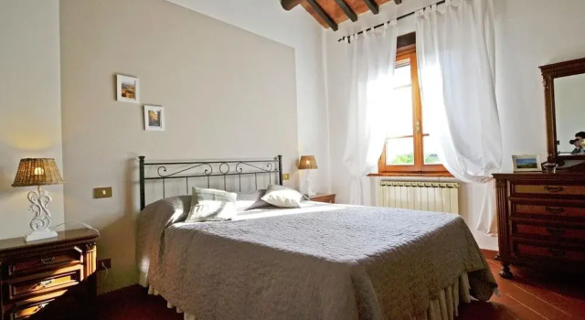 Villa in Tuscany With Pool Near Cortona, Забронировать Вилла Отели Кортона с парковкой, Парковка