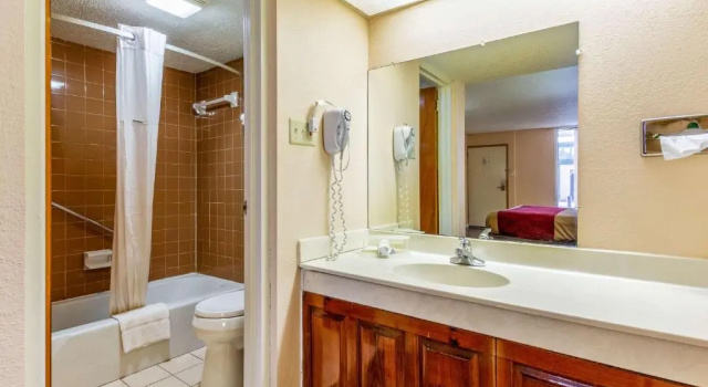 Номер Standard Econo Lodge Rocky Top