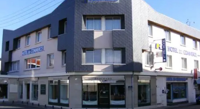 Hotel du Commerce, Забронировать Отель Шаллан Vendée