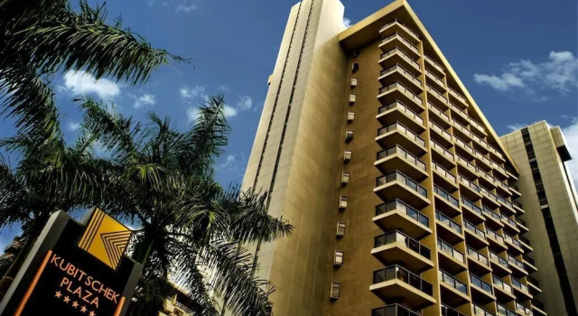 Flat Equipado no Centro - Ed. Fusion, Book Hotel Hoteller i West-Central Brazil med pool, Swimmingpool