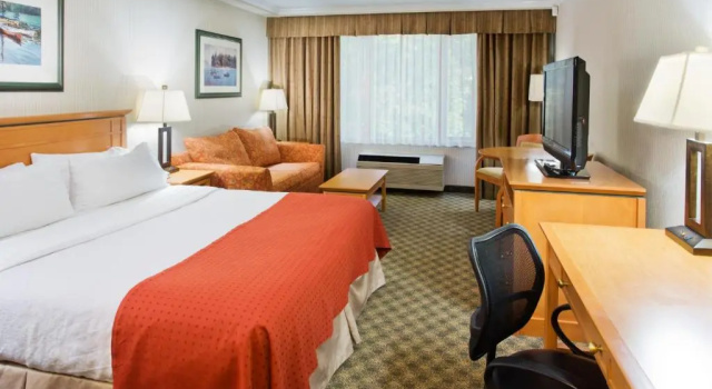 Двухместный номер Deluxe Holiday Inn & Suites North Vancouver by IHG