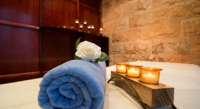 Shafa Abha Hotel, Rezerwuj Hotel Hotele w Asir z Basenem, Basen