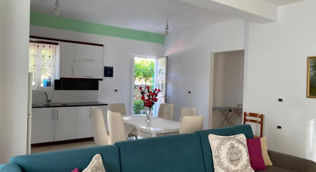 Apartment Krenar Voda