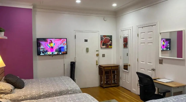 Студия The Nomad Suites & Apartments