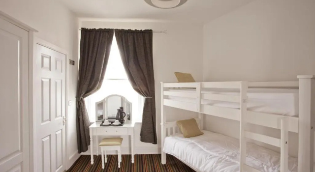 Семейный номер Superior Burton Stone Inn