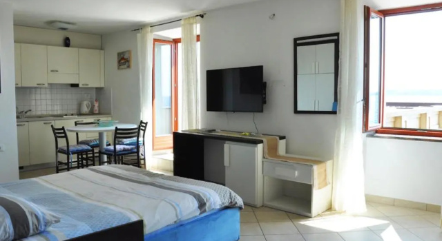 Студия Apartments & Rooms Riva