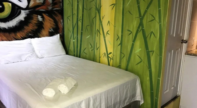 Mi Paraiso Hotel & Resort, Boek Resort Puerto Quetzal 