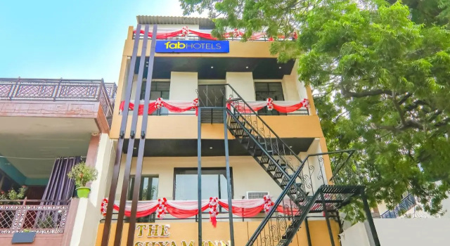 Fabhotel Shyam Inn