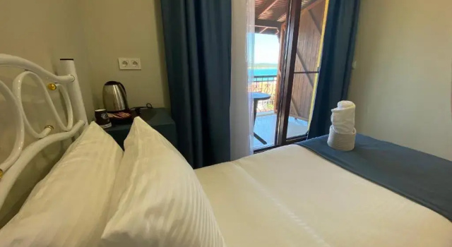 Трёхместный номер Standard с видом на море Cunda Villa Anka