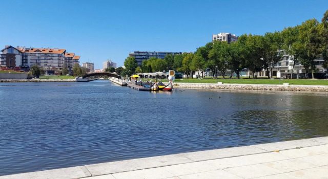 White Design Apartment, Забронировать Бутик-отель Авейру 