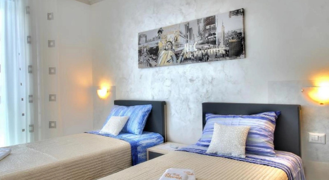 Apartments Villa Riccardo - Two Bedroom No.3, Забронировать Апартаменты/квартира Умаг Umag Riviera