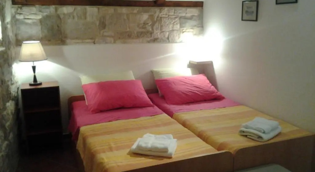 Студия Apartments Donika