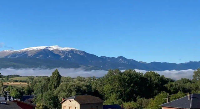 Апартаменты Vistas Únicas a los Pirineos, para 7-8 personas!! Tensi Home Llivia