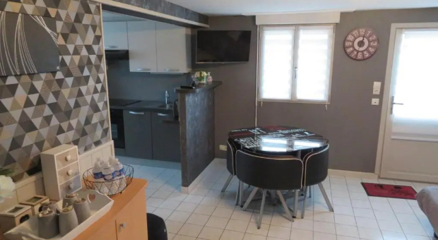 Апартаменты Chambres d'Hotes La Maison Neuve