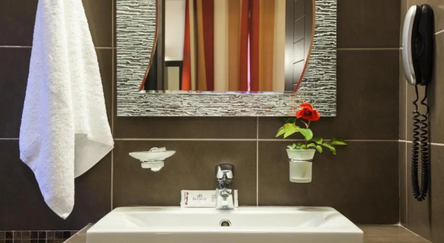 Двухместный номер Deluxe с балконом Hotel Meteoritis