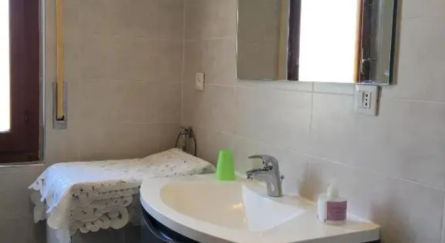 Casa Smeraldo, Забронировать Отель Лоано Ривьера-делле-Пальме