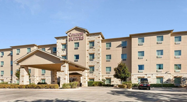 Люкс Comfort Suites San Antonio North - Stone Oak
