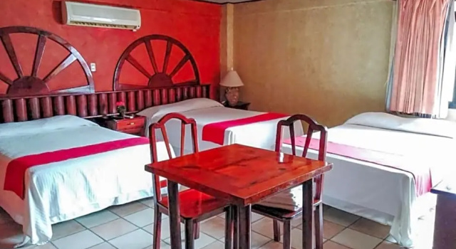 Номер Economy Hotel Esmeralda