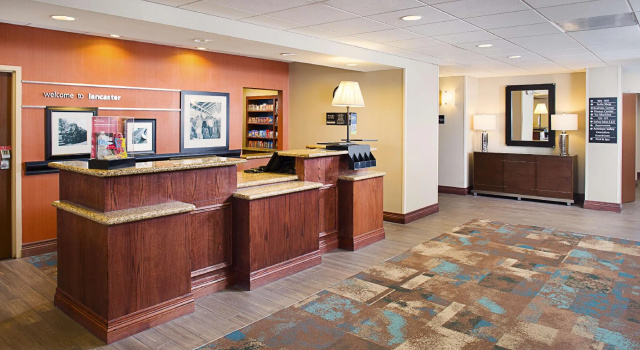 Hampton Inn & Suites Lancaster